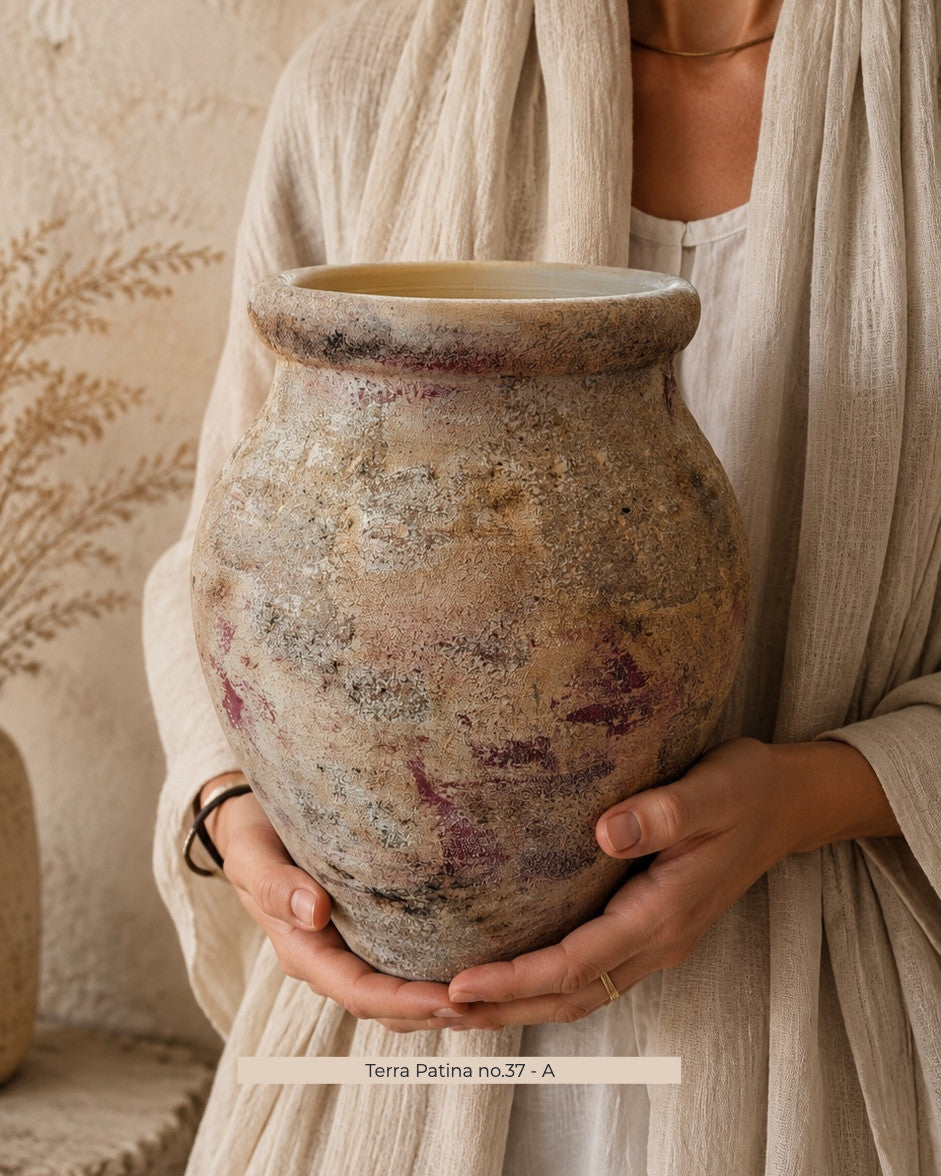 Decorative Terracotta Vase no. 37-0